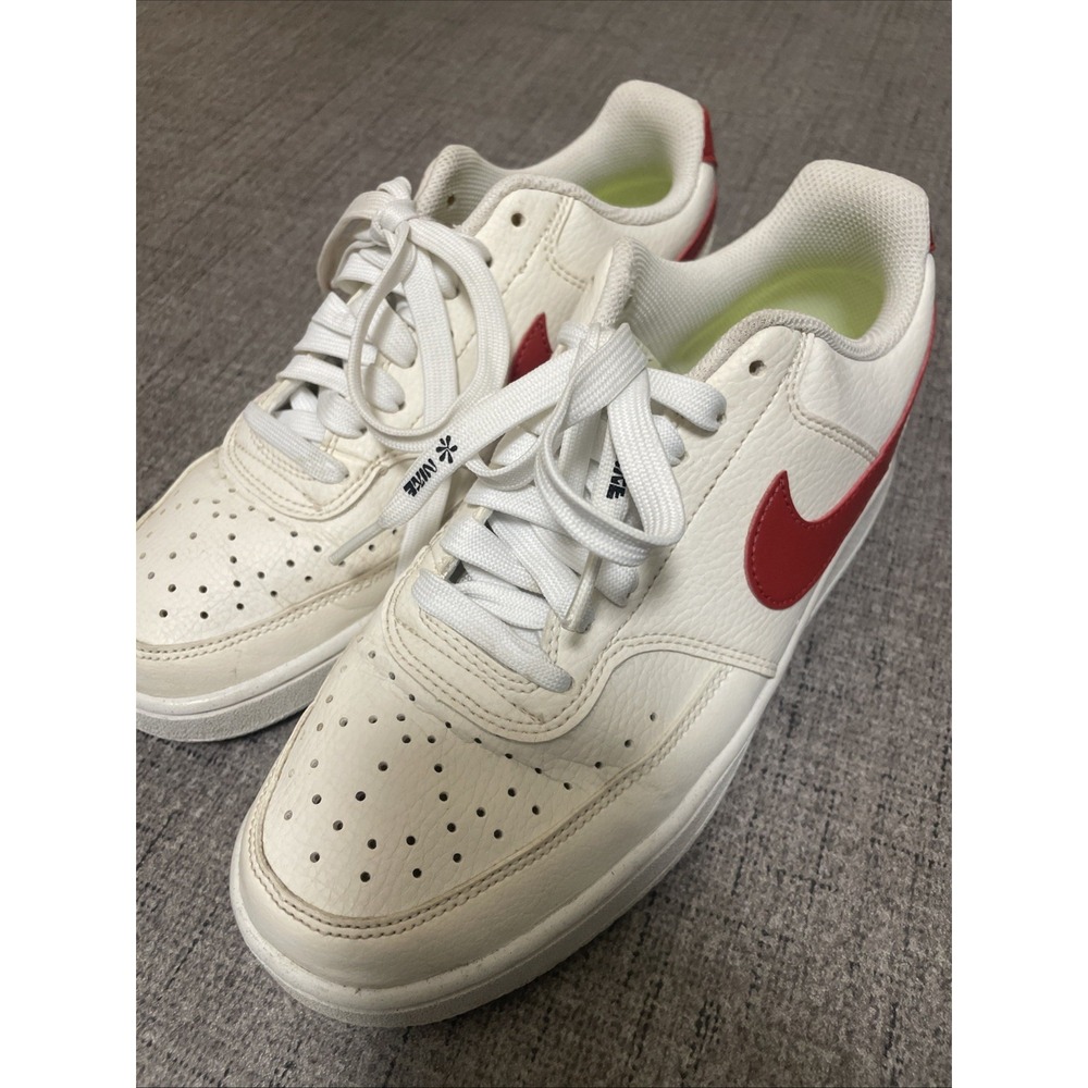 Nike Court Vision Low Ivory Red Swoosh Leather Sneakers 8.5 Womens DH3158-104